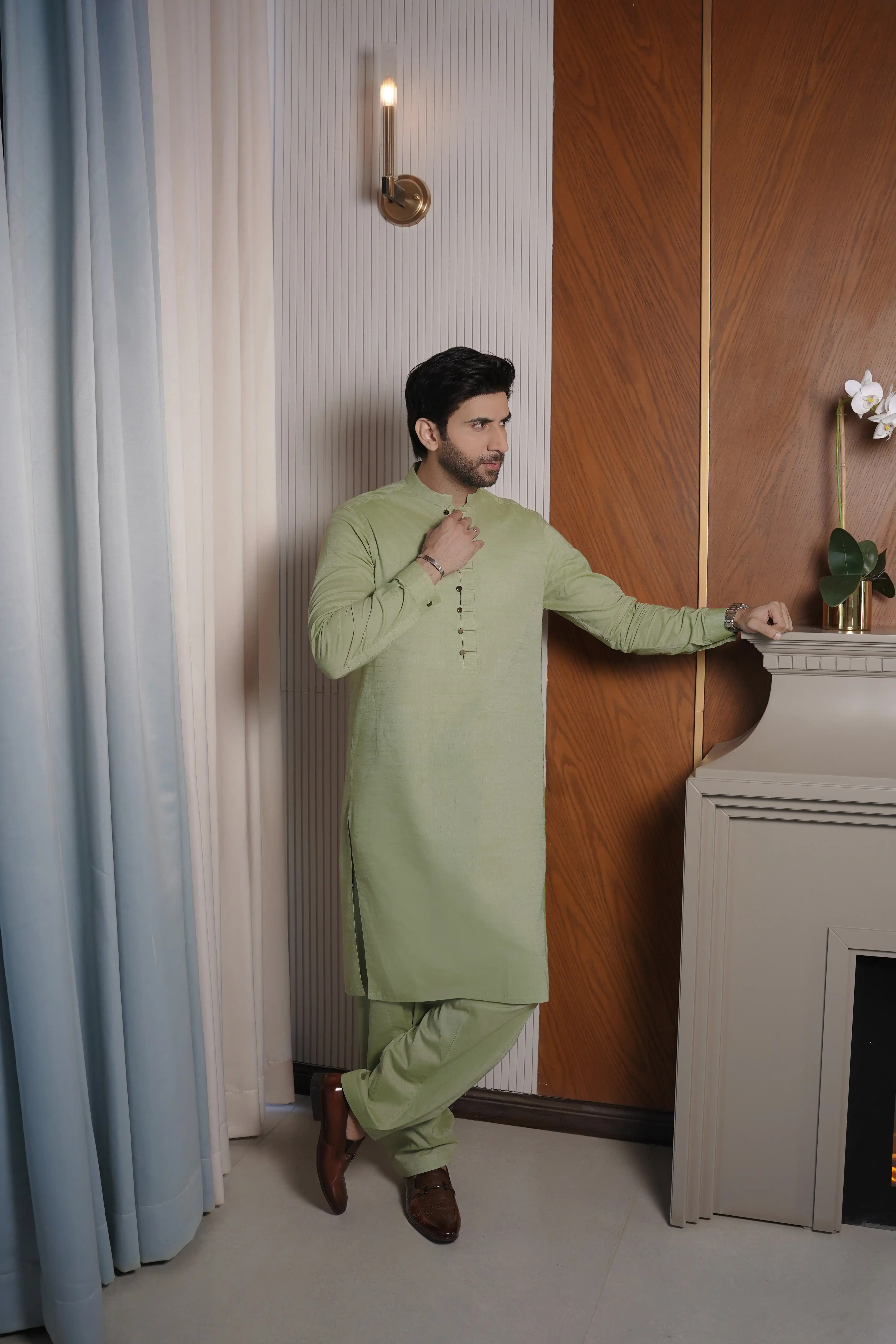 PISTACHIO GREEN KAMEEZ SHALWAR