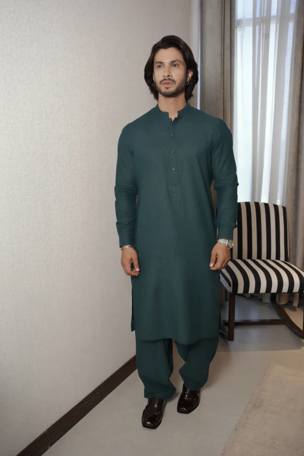TEXTURED GREEN KAMEEZ SHALWAR 4 Green Kameez Shalwar