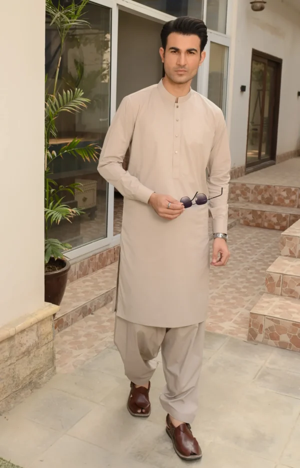 ICE GRAY KAMEEZ SHALWAR 4 Ice Gray Kameez Shalwar