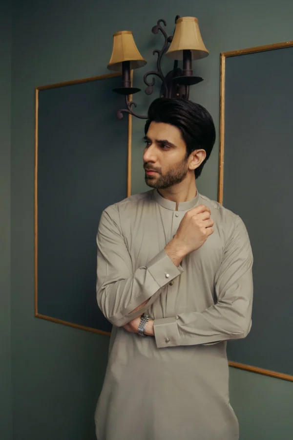 Light Gray Kameez Shalwar
